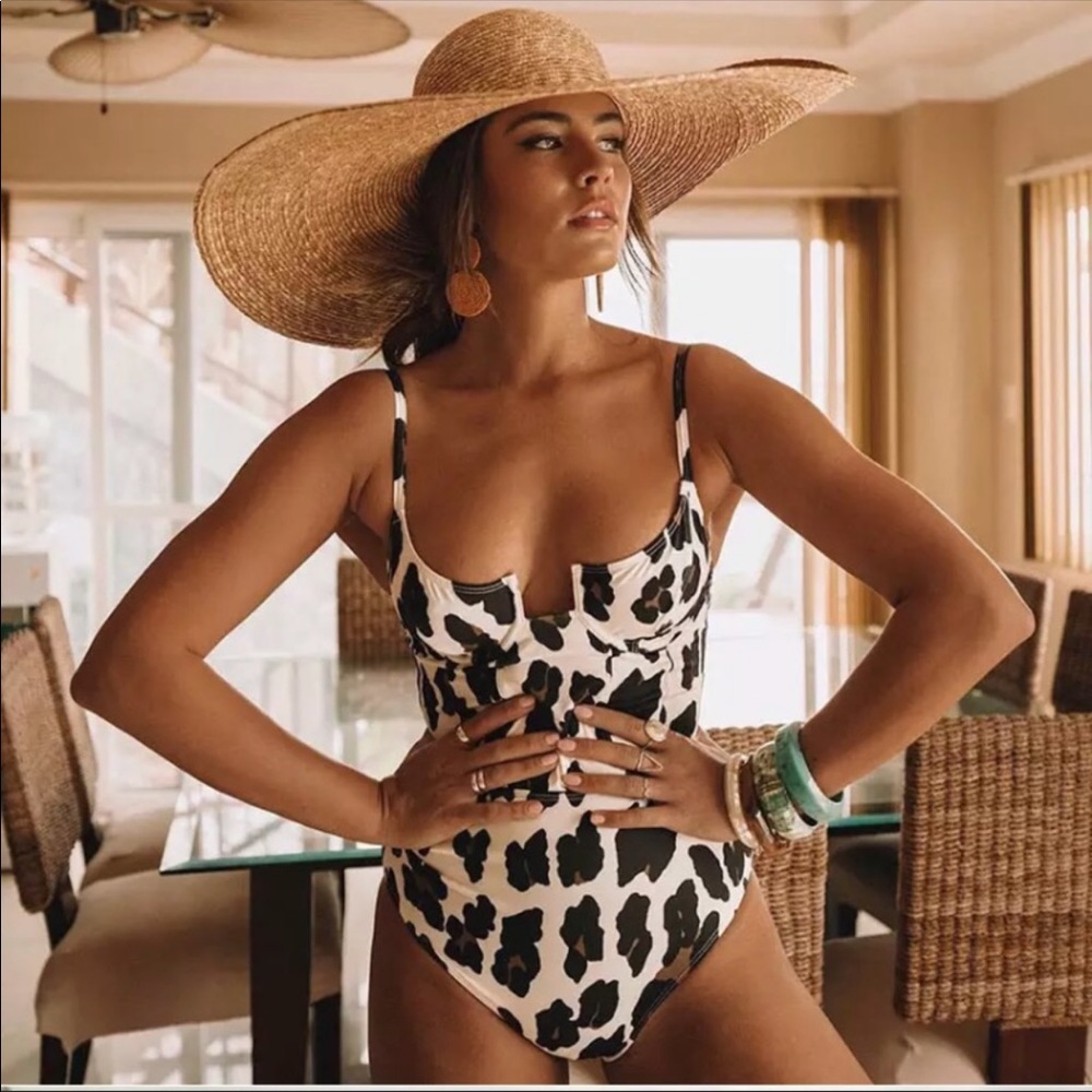 New! Exotic leopard animal print one piece swim